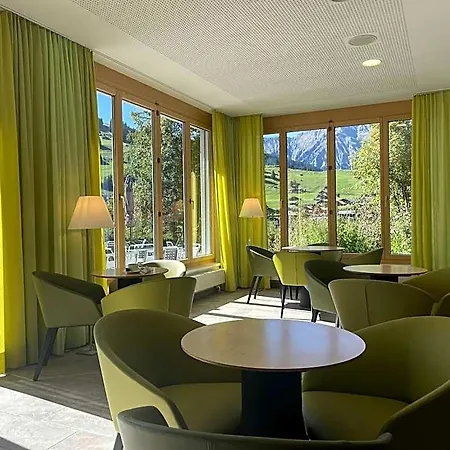 Ferien- Und Alpina Hotel