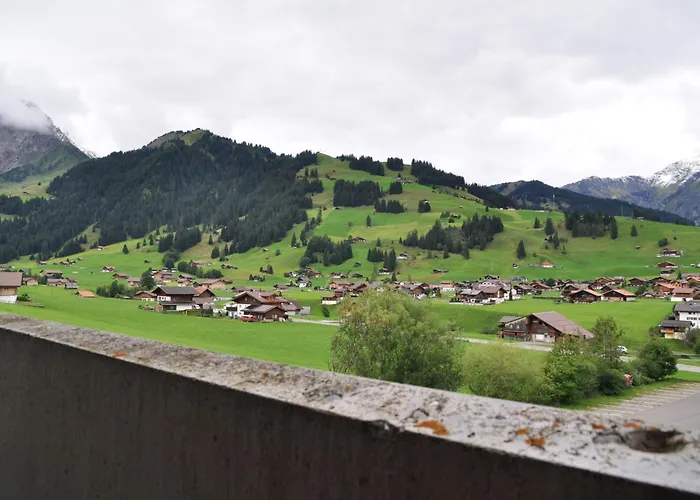 Ferien- Und Alpina Hotel