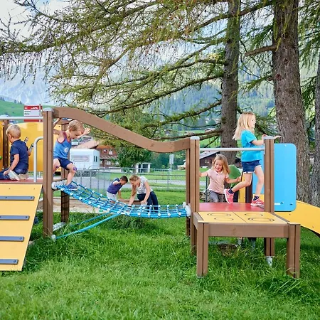 Hotel Ferien- Und Alpina Adelboden