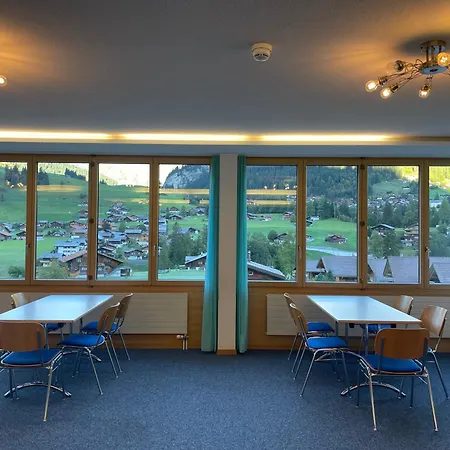 Hotel Ferien- Und Alpina Adelboden