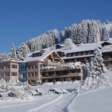 Ferien- Und Alpina Adelboden
